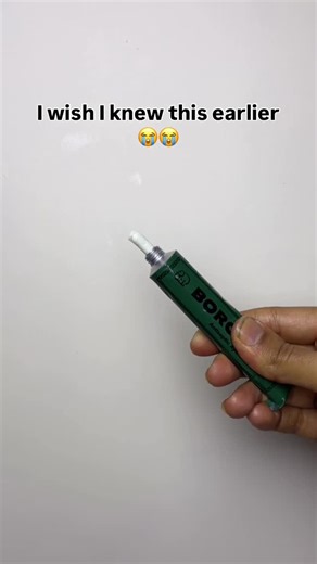 Yashasvi Soni on Instagram: "I wish I knew earlier 😭😭 20 Users of Boroline✨ 1. Chapped Lip Rescue – a thin layer instantly calms burning, flaky lips. 2. Brow Lamination Dupe – fingertip se brush karo for a neat, lifted brow look. 3. Mascara Shield – lashes pe halka sa apply karke mascara clumping reduce hota hai. 4. Nail Shine Boost – nails pe rub karo, natural glossy finish milti hai. 5. Cut Prevention Balm – new shoes lag rahe ho? toes par ek layer = no cuts. 6. Perfume Barrier – wrist pe do