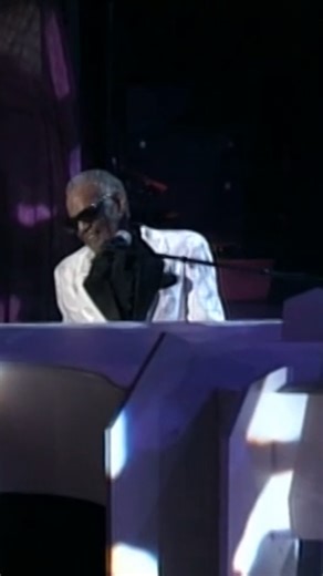 "Sometimes I feel like a stranger in my own home town..." - #raycharles #strangerinmyownhometown — Live in Pasadena, 1991 | Ray Charles