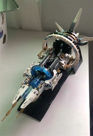 Building the White and Blue Starship Space Shuttle