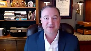 ASML an 'obvious gem' among international stocks, market expert says