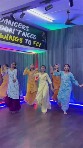 Gadar || #dance #dancewithananya #rawdancestudio#video#song #tuthumakthumakkechalire #gadar#haryanvi