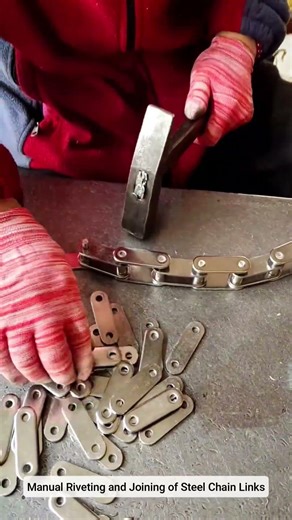 Manual Riveting and Joining of Steel Chain Links