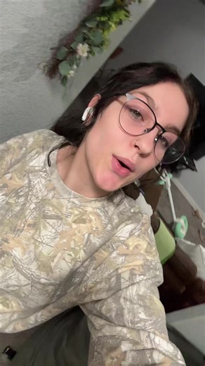 Ambrosia (@itsmeambrosia26)’s videos with original sound - Song Lyrics