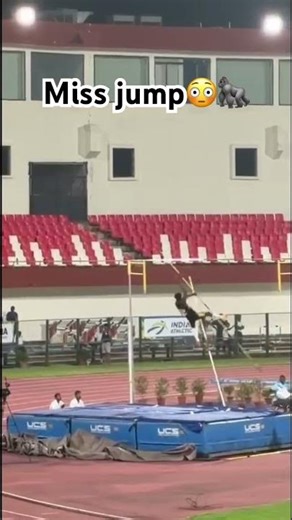 Pole Vault Training & Technique | Sky-High Performance! 🏆 #trending #juniorathlete #olympicsport