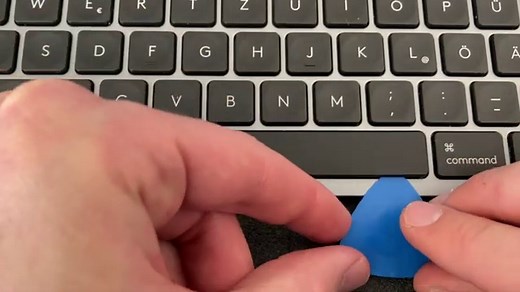 Logitech MX Keys - Issue with the spacebar, asking for kind help