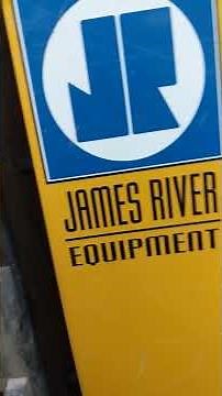 How to - Check the hydraulic fluid in an excavator