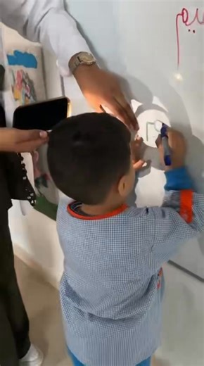 ️ حرف الميم مواصلة التعرّف على حرف الميم ومحاولة كتابته على السبورة باتباع الظل | Meriah kids