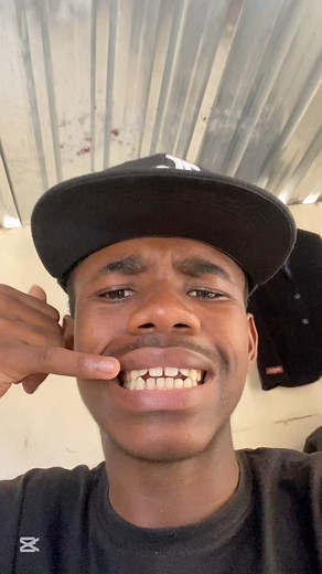 kamnandi zange ndahleka mntu uphinda iclass mna & kuthiwa into emnandi iyaphindwa .😭😭😭@Udz079 on tiktok. | Uyema II II
