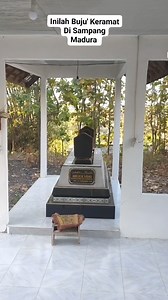 98K views · 1.8K reactions | Sebelum Makam BUJU' Kramat ini Dibangun Sering Terjadi Kecelaka'4n #viral #fyp #fbpro #masukberanda | Maimunah Elsa | Facebook