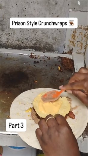Prison Chef on Instagram: "Prison Style Crunchwraps Part 3 #prisonlife #prison #foodchannel #cookwithlove #crunchwrap"