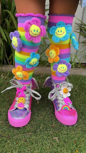 Socks and shoes that make you HAPPY ⭐️😁🩷