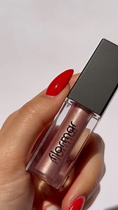 1.6K views · 11 reactions | הכירי את ה SHIMMER & SHINE LIQUID EYESHADOW צלליות נוזליות שמגיעות עם אפליקטור רך וסופר נוח לשימוש וטשטוש עם האצבעות! יעניק לך טאצ’ של גלואו והעמידות ? וואוווו | Flormar | Facebook