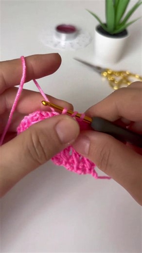 7.4K views · 67 reactions | 殺 Easy Crochet Baby Blanket, Scarf, Bag, Cardigan Pattern for Beginners #crochet #knitting #knittinglove #knit #crochetlove #crocheting | Crafts | Facebook