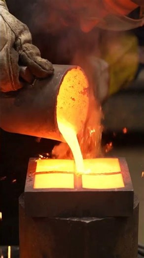 Molten Metal Casting – Microsoft Logo Reveal 🔥🪟✨ #Microsoft #MoltenMetal #LogoCasting