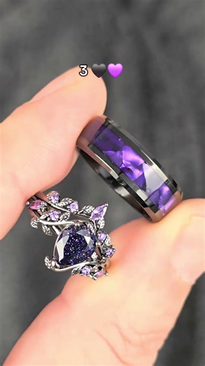 Cual de estos anillos de promesa estilo Gótico usarías con tu pareja #ring #promesa #parejas #gothic