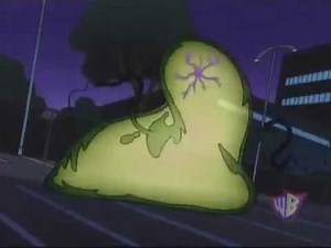 Static Shock saves Frieda