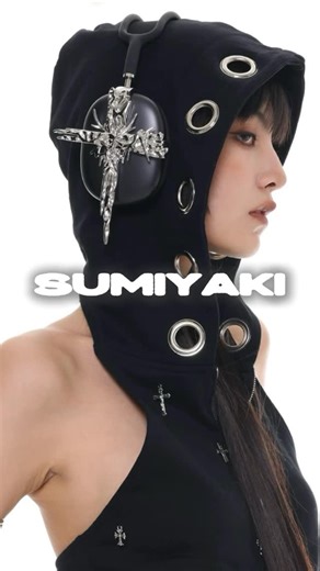 Matt on Instagram: "Day 10 of Ungatekeeping the best of Taobao, and today I present the Chinese jewelry brand Sumiyaki #taobao #taobaohaul #chinesefashion #chinesefashionstyle"