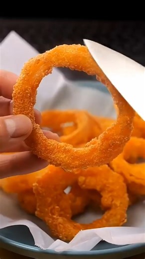 Explosion of flavor cheetos + onions are an unexpected snack. #recipe #lifehack #snack #food #food