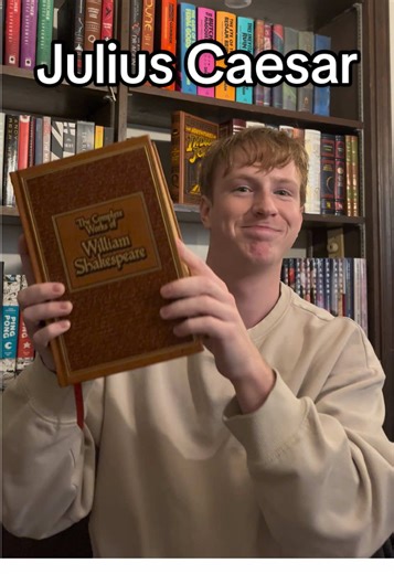 Julius Caesar Book Review #booktok #fiction #shakespeare #juliuscaesar #bookworm