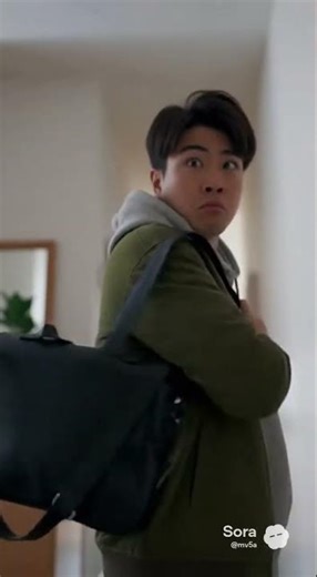 Auto-Follow Bag Leaps to My Shoulder — Morning Mayhem #Shorts #FunnyShorts #ComedyShorts #VisualGag