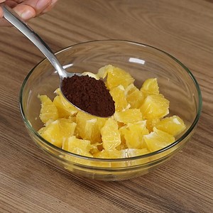 Mix soluble coffee with orange and be surprised by the result! | YumRecipes