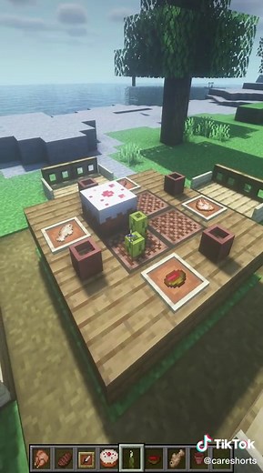 Outdoor Minecraft Table Tutorial | Building and Decorating Tips