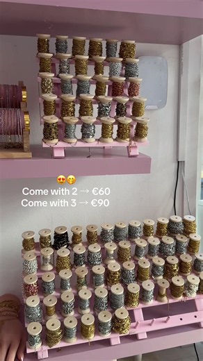 Permanent jewelry near me: Boekhorststraat 157 Den Haag — Book now