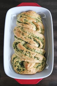 Braided Garlic Bread Recipe   Video - Eats Delightful