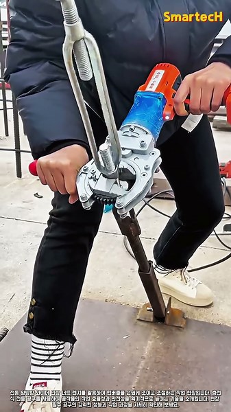 스마트한 턴버클 체결 전동 공구 #worker #process #construction #equipment #technique