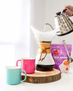 Que levante la mano quien prepare su Delta en una cafetera Chemex.🙋‍♀️ | Delta Cafés España