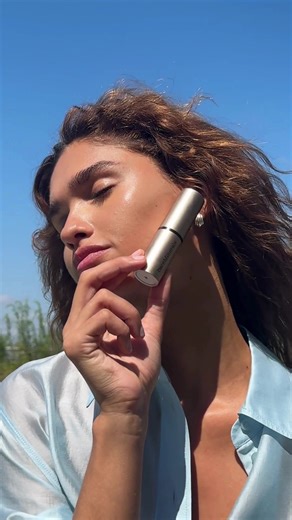 Effortless Glow with Complexion Rescue Skin Tint Stick