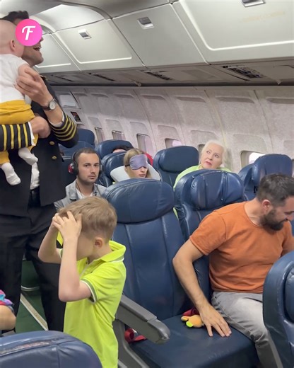 859K views · 1.6K reactions | Kind-hearted flight attendant takes care of kids. | Tips & Tricks | Facebook