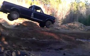 Hump Day Jump: Watch this Cringe-Inducing Jump That Ends With a Thud - Ford-Trucks.com