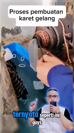 170K views · 260 reactions | Proses pembuatan karet gelang secara manual #reelsviral #tutorial #tipsandtricks #amazingtips | Eko Purnomo Mangkusubroto | Facebook