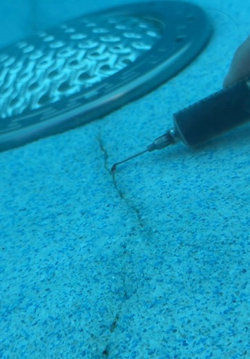 Fixing a Cracked Gunite Pool: A Comprehensive Guide