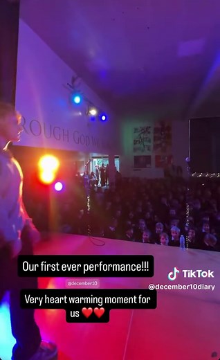 December 10: The First Ever Performance by Hendrik's Boyband