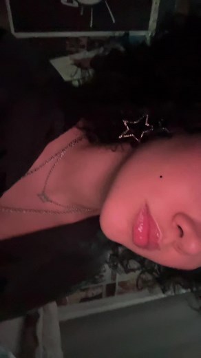 Os vídeos de .__hell_girl__ (@.__hell_girl__) com som original - ℬ🕷️