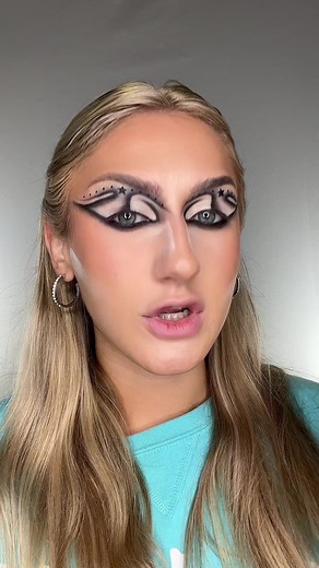 226K views · 10K reactions | colorful lash tutorial! #lashes #eyelashhack #bñueeyelashes #makeupartis #makeuptutorial #reels | Makeup by Katie | Facebook