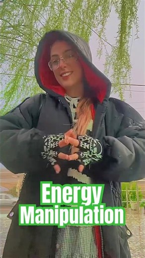 Playing with Energy Fields Under the Rain 🌧️ #metal #flowarts