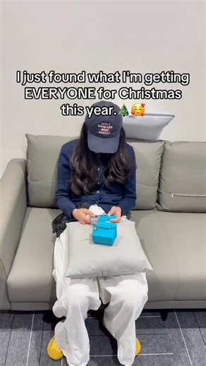 Best Finds & Daily Deals on Instagram: "Retro fun for the little gamers 🎮💖 This mini TV-style console comes with 168 classic games, a 2-player mode, and a rechargeable design — perfect for kids to enjoy endless nostalgia and fun anywhere! 👾📺 Link in bio & follow for more cool gift ideas! #rétrogaming #kidstoys #gameconsole #giftideas #funforkids #christmasgiftsideas"