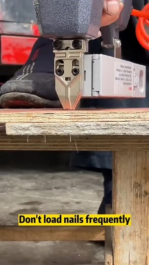 Carpenter's nailer Don't load nails frequently usage method #tool #tools #homeimprovement #construction #woodworking #plumber #electrician #handtools #tile #plasterboard #woodworkingproject