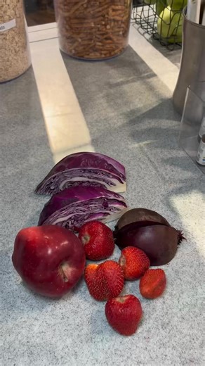 Have you checked out our Ruby Jean's Juicery yet? 磻 At our 3260 E. Battlefield Rd. location, you’ll find fresh-pressed juices, handcrafted smoothies, acai bowls, avocado toast, and more! This video features a few of our favorites: Heart of America, Vibe Street Greens, and Bunny Juice.  Stop in to try one of these or your favorite blend today!  #pricecutter #rubyjeans #freshjuice #juicebar #healthy #healthandwellness #healthyeating #localgrocer #juicery | Price Cutter | Facebook