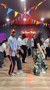 765K views · 38K reactions | https://www.instagram.com/reel/Cc9c50VpSYn/?igshid=YmMyMTA2M2Y= follow me on instagram Main chali hai peke (Safari) Old Punjabi song Bhangra by The Dance Mafia Mohali Chandigarh | THE DANCE MAFIA | Facebook