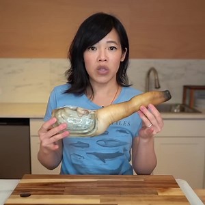 Have You Ever Tried Geoduck Before? 😋 | Emmymade