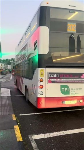 Bus Eireann VWD30 Volvo B5TL (151-G-2261) Route 202 City Centre To Hollyhill (Apple Inc) 10/12/2025