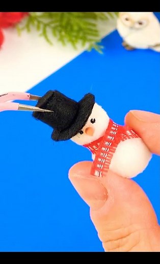 DIY Snowman Candle decor