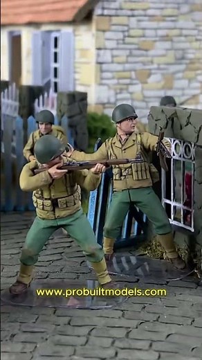 1/35 WW2 Diorama – Battle in a European Town