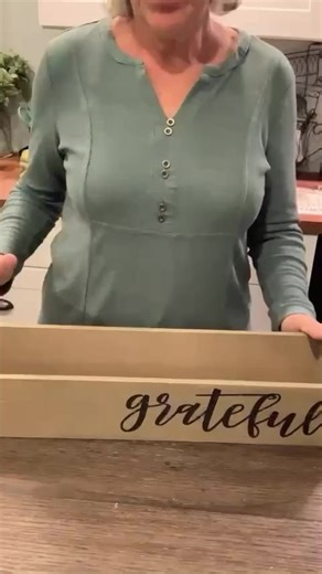 16 reactions | Keeping it neutral today—I found this long wood box at the craft store, bought some neutral fall florals in pairs and arranged at all around a thick pillar candle as the focal point. I love how it turned! What do you think? Does it need some color? #diyfalldecor | The Chalk Creative Workshop | Facebook