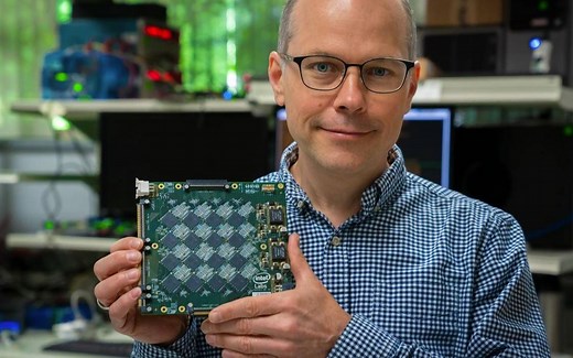 【科技瘾力】Intel再放黑科技，比传统CPU快1000倍