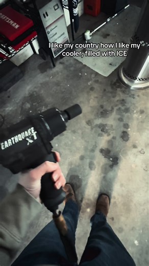 Blue Collar Mechanics: Proudly Serving Our Country